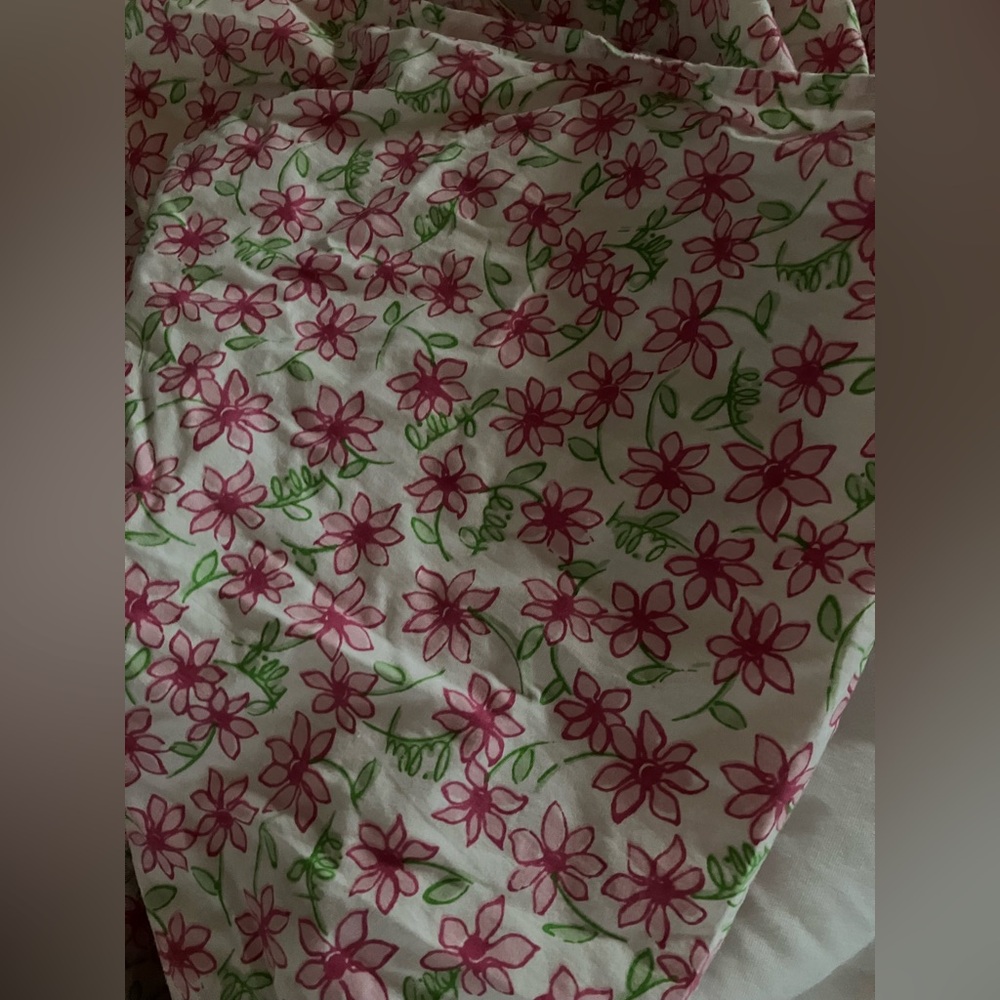 Lilly Pulitzer Pink and Green Floral bedskirt - Picture 7 of 10